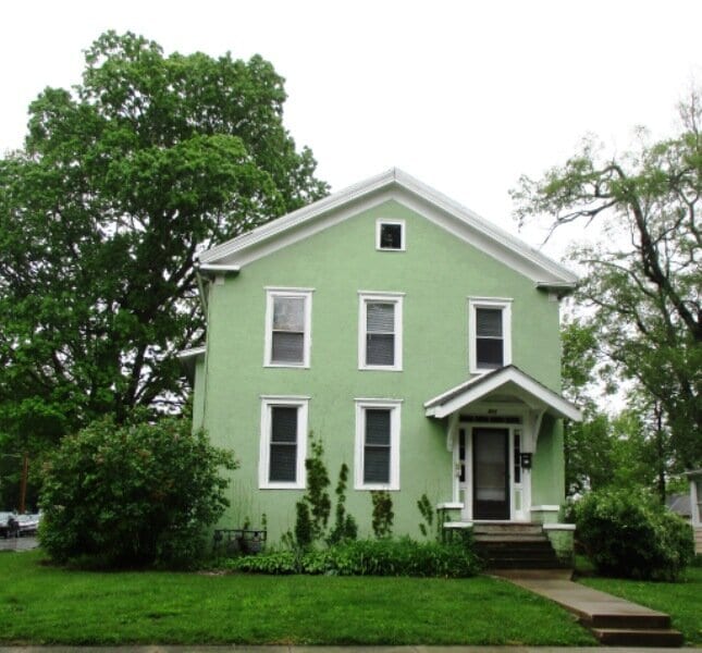 Building Photo - 511 E Olive St