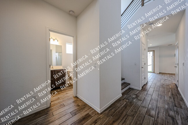 Building Photo - 4702 E Barbarita Ave