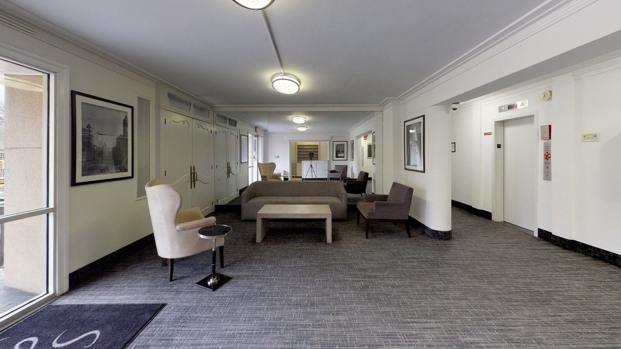 Photo - Skyline Towers Apartments