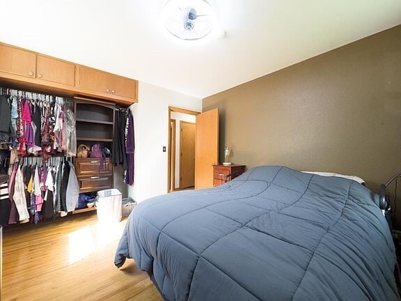 Foto del edificio - 525 Maple Ln