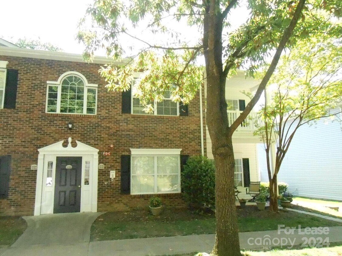 19766 Feriba Pl, Cornelius, NC 28031 Condo for Rent in Cornelius, NC