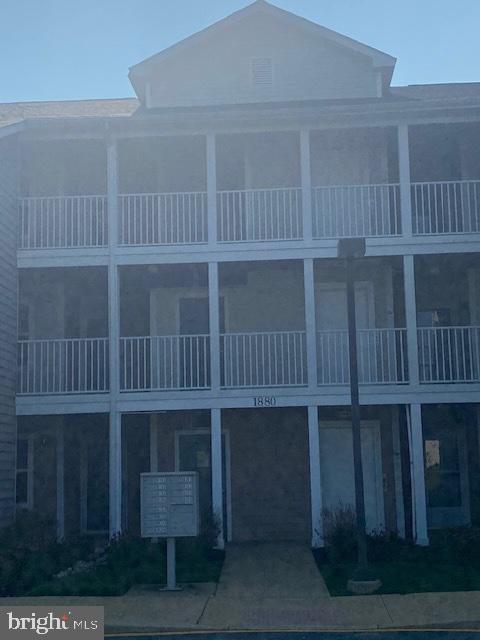 Foto principal - 1880 Congressional Village Dr