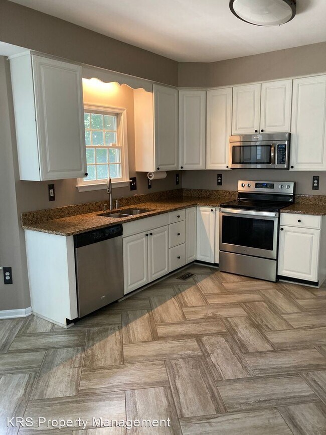 Foto del edificio - 4 br, 4 bath House - 20 N. Forest Drive