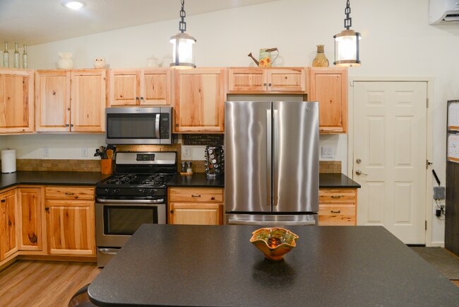 Foto del edificio - 6229 S Chester Creek Rd