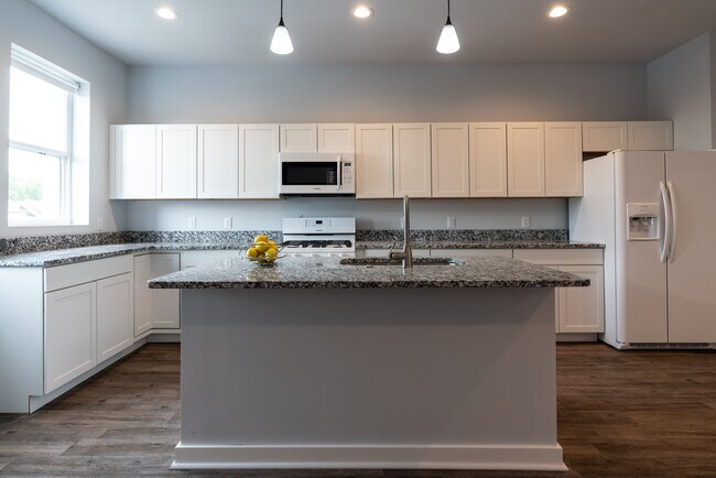 Foto del edificio - 4914A Devonshire Ave