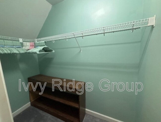 Building Photo - 16020 Virginia Lee Ct