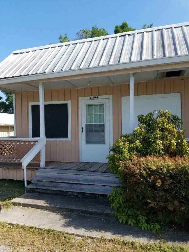 Building Photo - 4129 LA-1