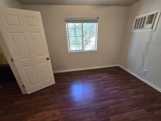 Bedroom - 12901 Beltline Rd
