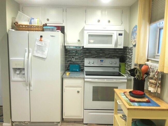 Building Photo - 5930 A1A S