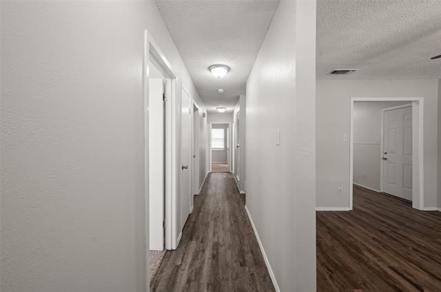 Foto del edificio - 230 NE Craig St