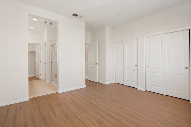 Building Photo - SPACIOUS LUXURY UNIT IN BERRYESSA NEAR SCE...