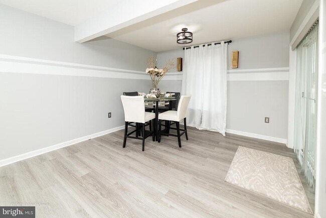 Foto del edificio - 1049 Coriander Ln