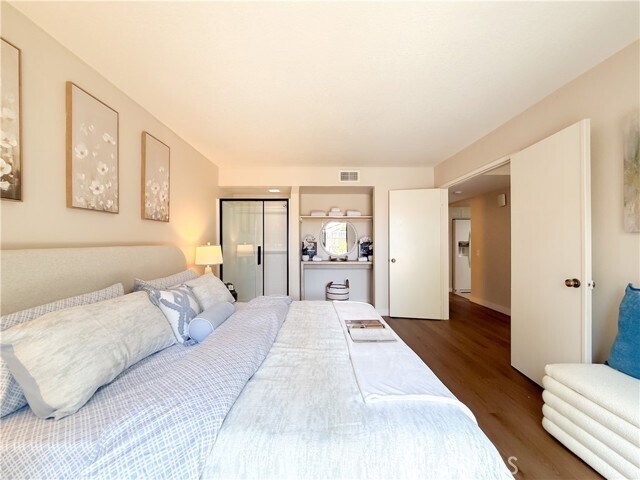 Foto del edificio - 1034 Romney Dr