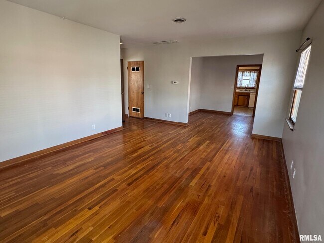 Foto del edificio - 328 W Hayes St