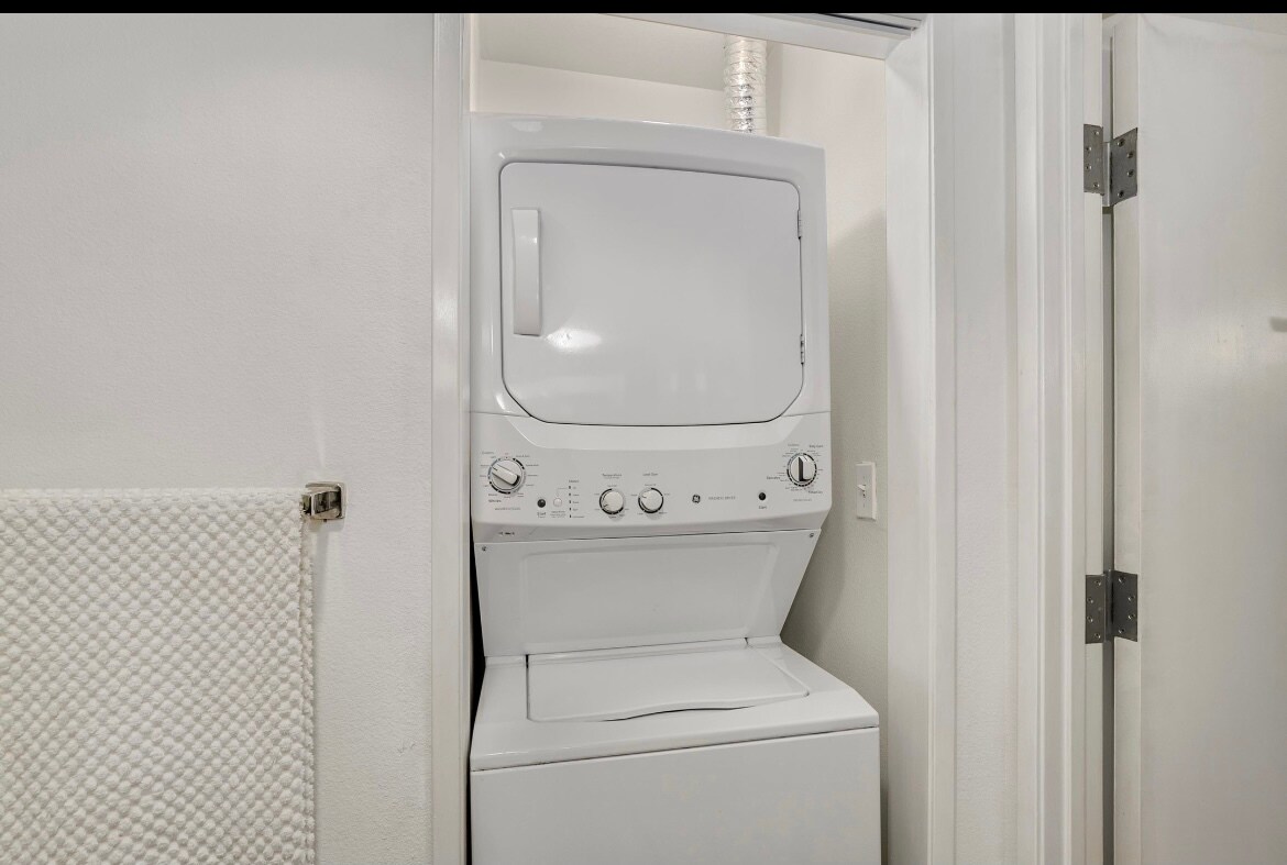 In unit washer dryer - 777 6th Ave