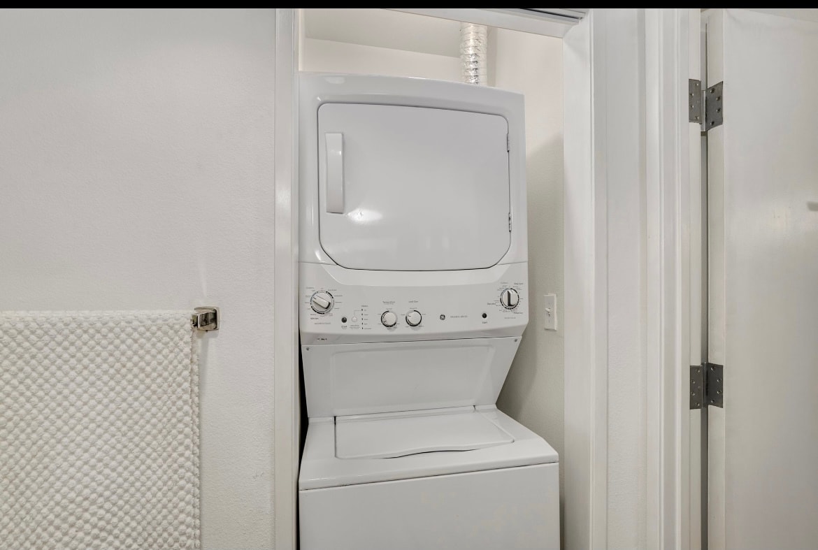 In unit washer dryer - 777 6th Ave
