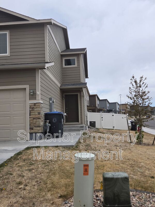 Building Photo - 1600 Richard Martin Dr
