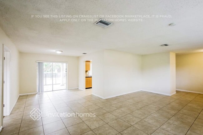 Building Photo - 941 SW 75th Terrace