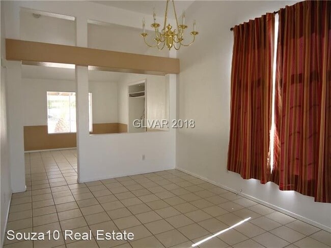 Foto del edificio - 3 br, 3 bath House - 9514 Observer St.