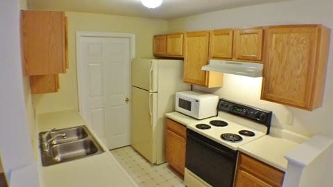 Building Photo - 648 Friars Ln