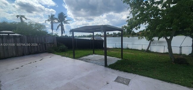 Foto del edificio - 14313 SW 45th Terrace
