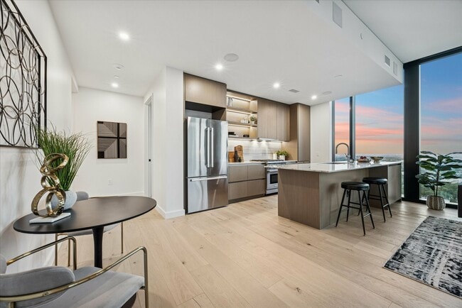 Foto del edificio - 610 Davis St