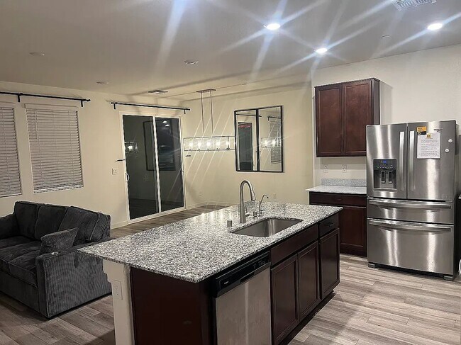 Cocina - 2986 Saltillo Ln