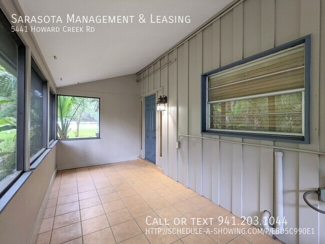 Foto del edificio - 2 Bed, 1 Bath Guest House located in the E...