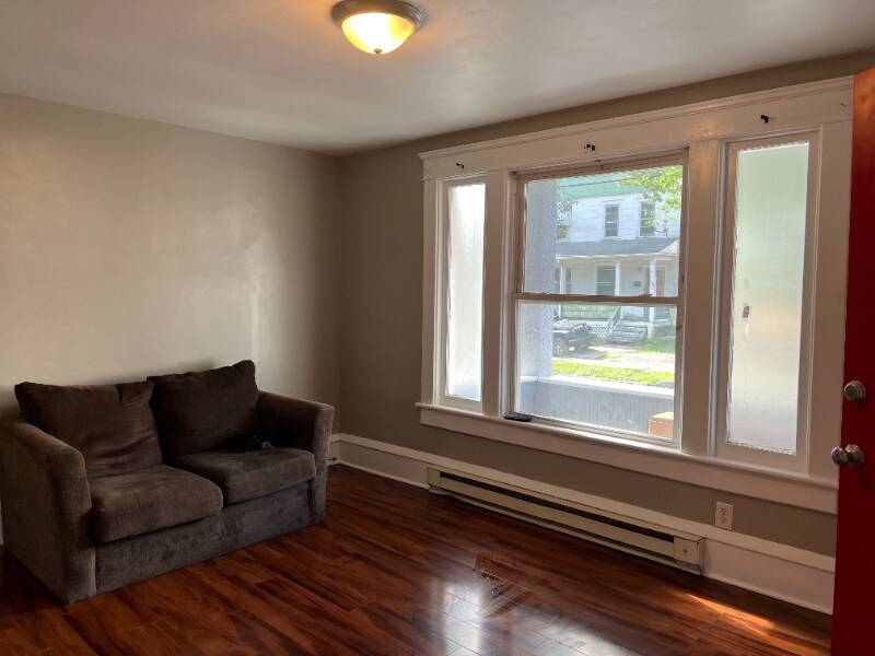 437 Elm St Unit Kingston, PA 18704, Kingston, PA 18704 Condo for Rent