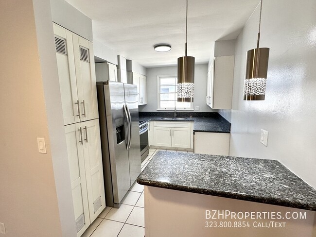 Building Photo - Newly Updated 2Bedroom 1Bathroom in Valley...