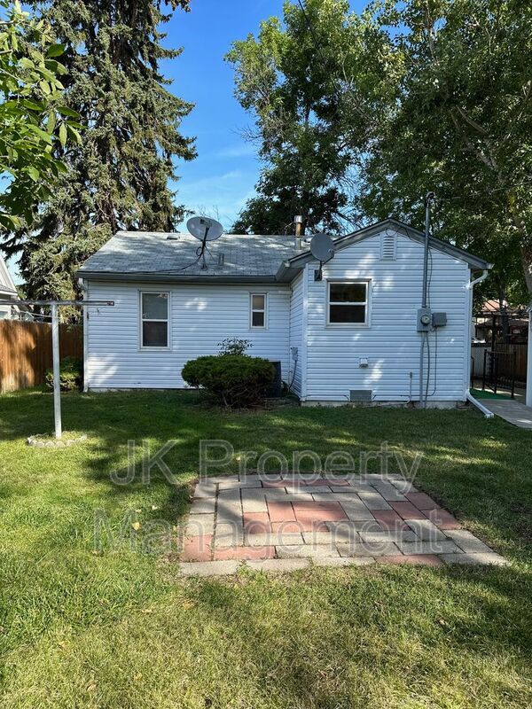 Building Photo - 3512 4th Ave N