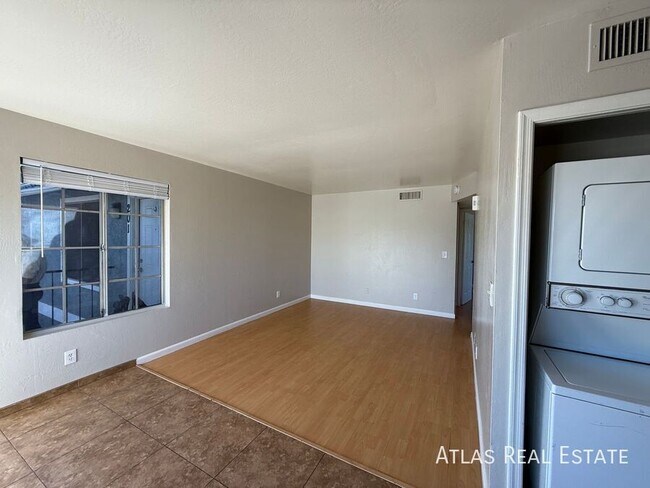 Foto del edificio - 58 N May