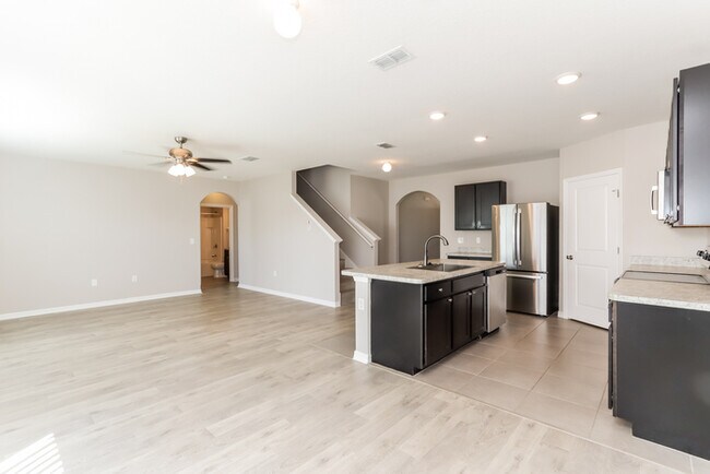 Foto del edificio - 3221 S Northview Rd
