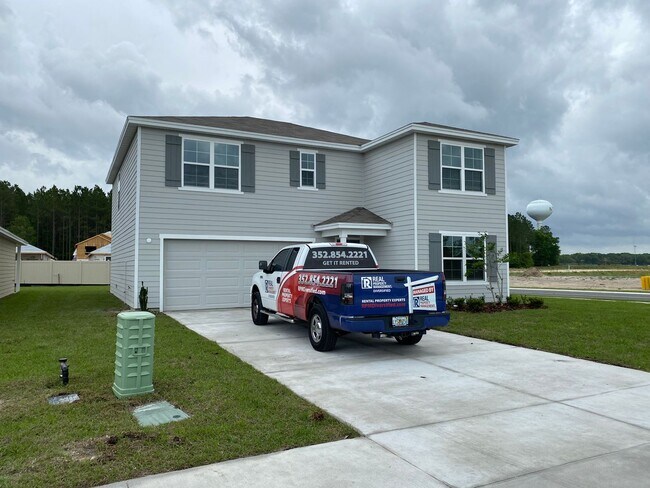 Foto del edificio - Avalon Woods 4/3/2 ***WON'T LAST***