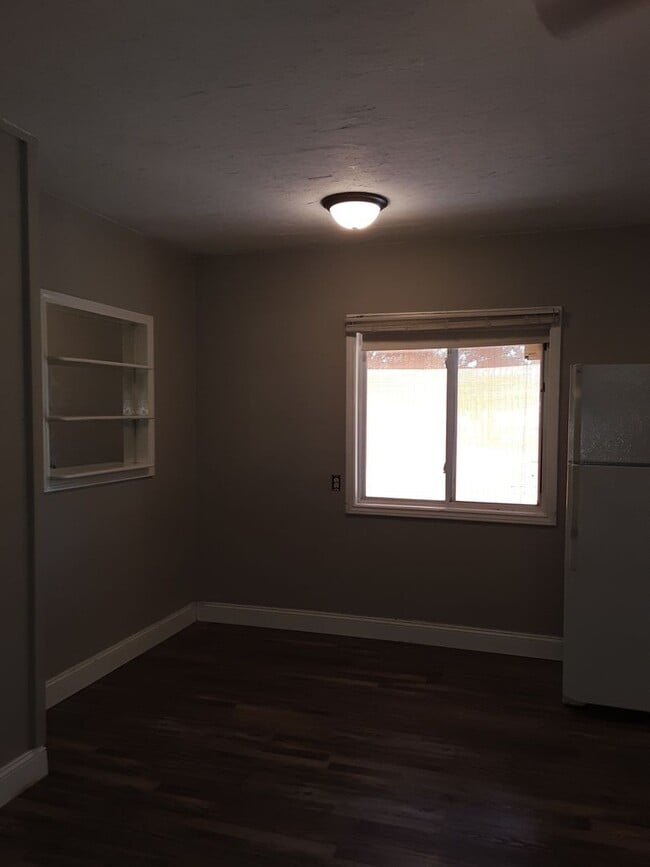 Building Photo - 49 Christopher Lane