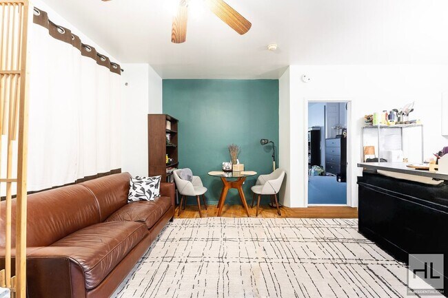 Foto del edificio - 11 STREET