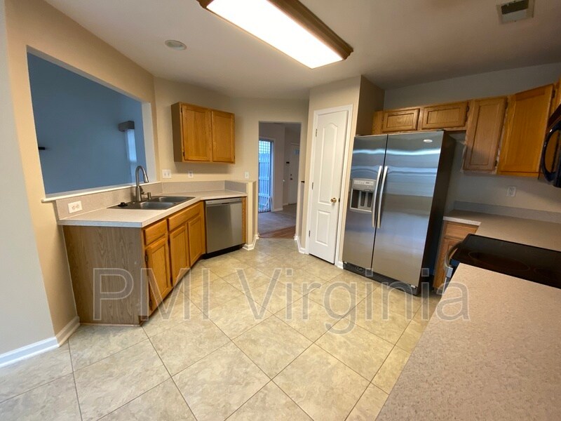 Primary Photo - 1620 Wynd Crest Way