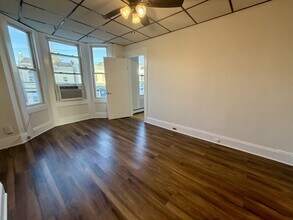 Building Photo - 136 Sherman Ave