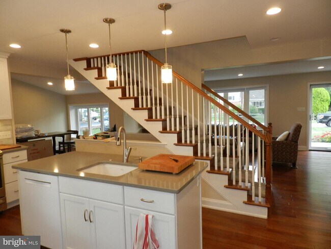 Building Photo - 12 Crumley Ave