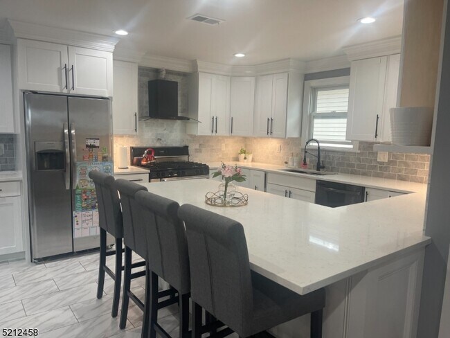 Foto del edificio - 611 Middlesex St