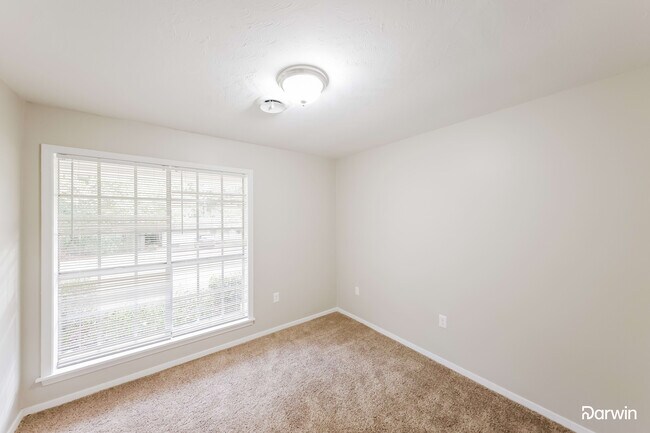Building Photo - 405 Crestview Dr, Clinton, MS 39056