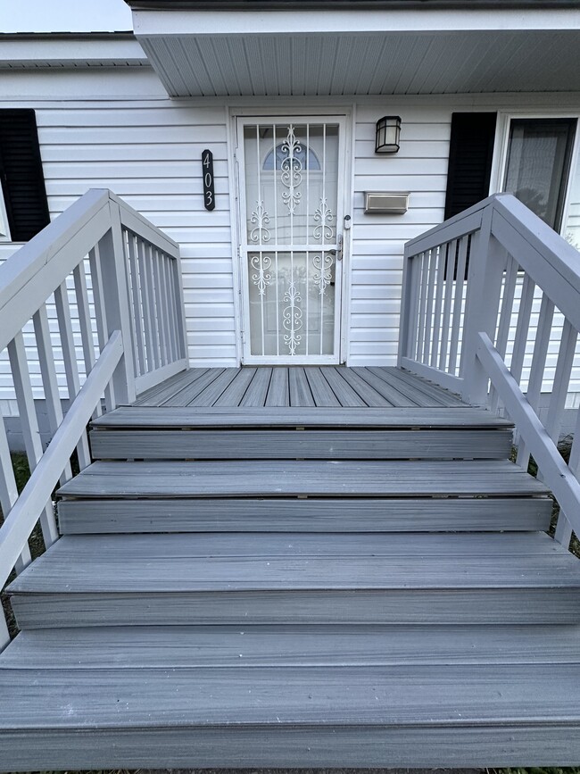 Front porch - 403 Beechdale Rd