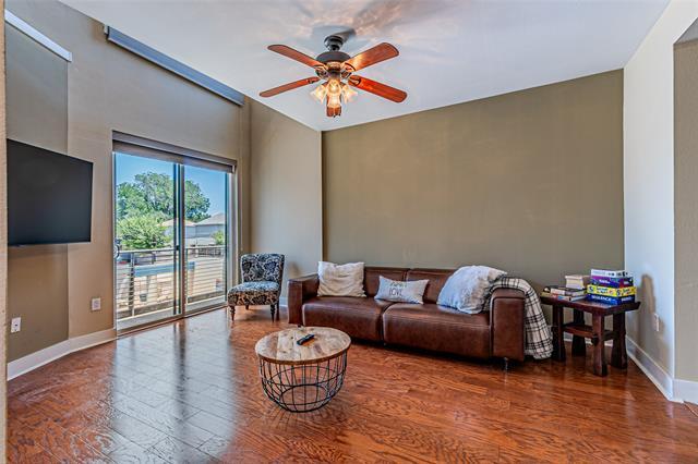 Foto del edificio - 4414 Cedar Springs Rd