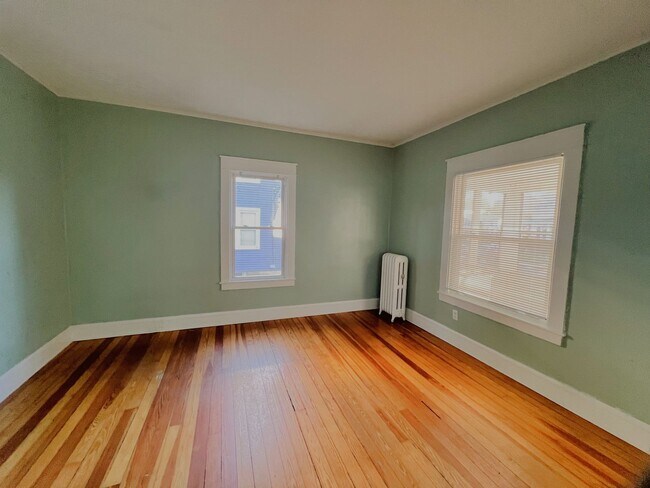 Foto del edificio - Newly Reduced Price - Charming Single-Family Home