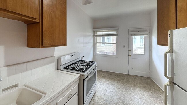 Foto del edificio - 25 19th Ave