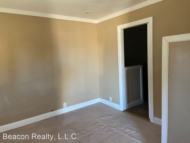 Building Photo - 3 br, 2 bath House - 1612 S Ave C