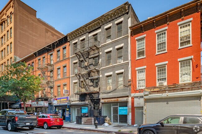 Building Photo - 461 Dekalb Ave