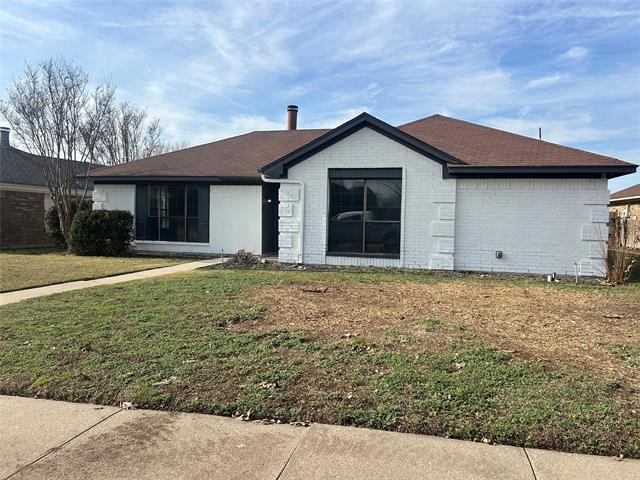 Building Photo - 206 N Alder Dr