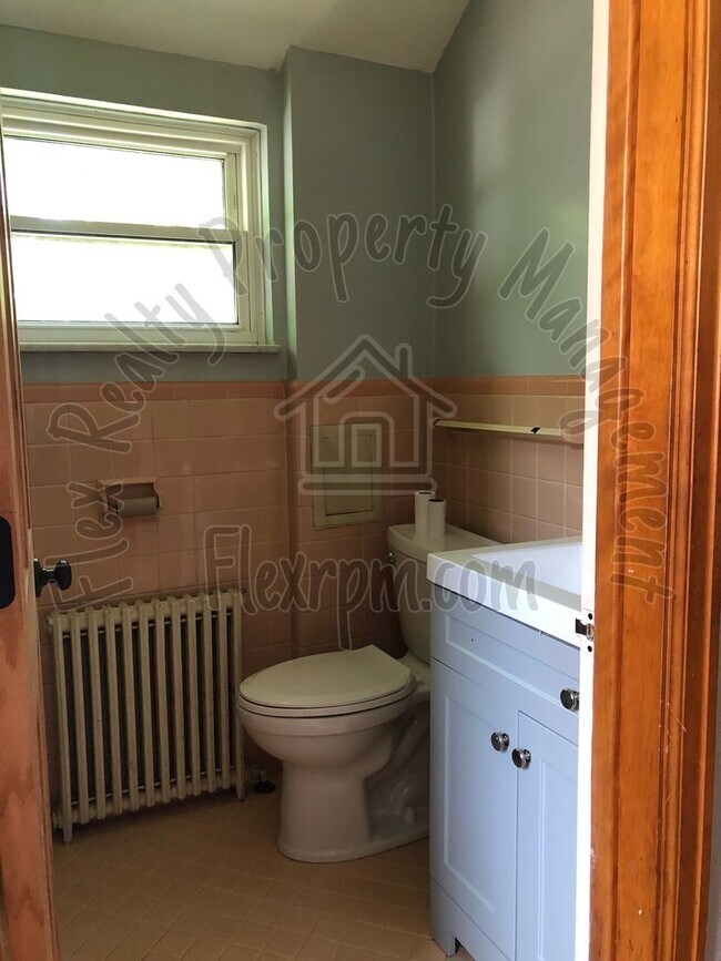 Foto del edificio - Must See....new on the market!