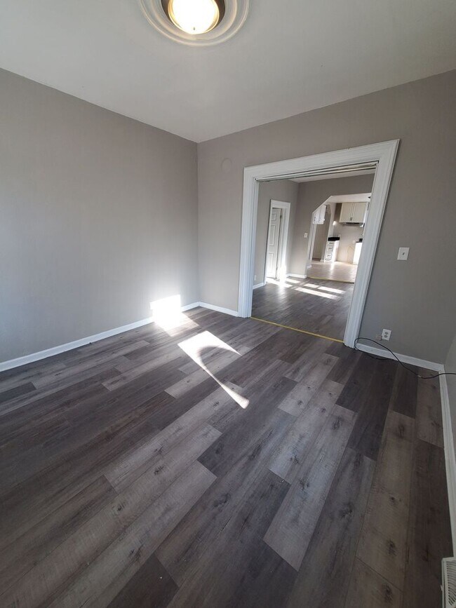 Foto del edificio - 3 Bedroom Single Family